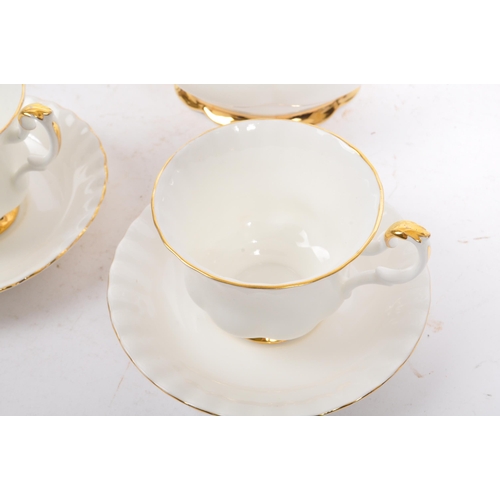 21 - Royal Albert - Val D'or - A vintage 20th century bone china porcelain tea service set. Comprising of... 