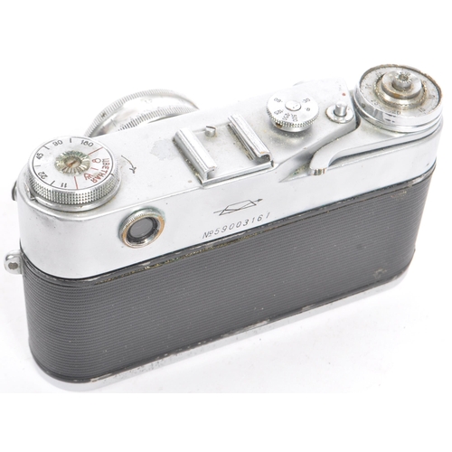 288 - Zenit - A collection of 20th century USSR Russian 35mm cameras. The collection to include a Zenit 11... 