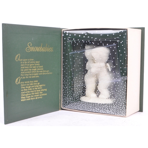 297 - A collection of contemporary giftware / ornaments and figurines. To include Juliana collection resin... 