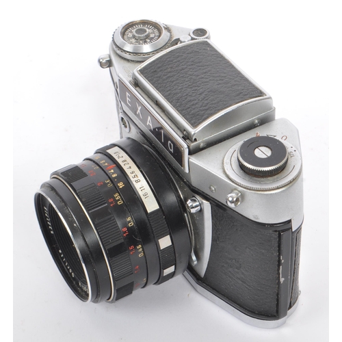 345 - A collection of mid 20th century German film cameras. The collection to include a Ihagee EXA 1A 35mm... 