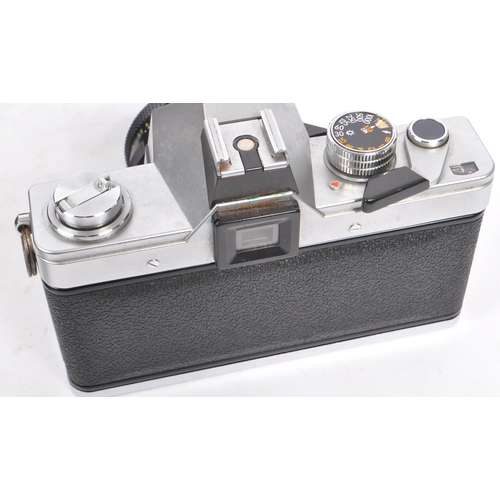 397 - Praktica - A collection of 20th century 35mm SLR film cameras and lenses. The collection to include ... 