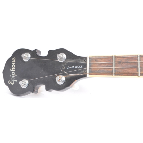 412 - A 20th century Gibson Epiphone Masterbuilt five string banjo. The banjo having a wooden body, with c... 