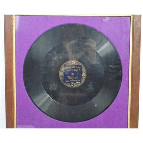 418 - An early 20th century Colombia 78 Rpm Gramophone bakelite acetate record disk. 'The address of welco... 