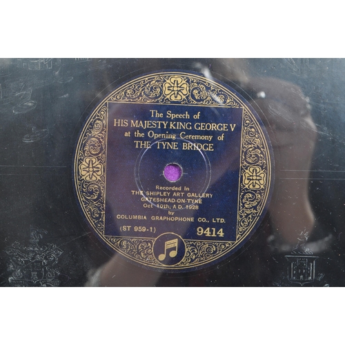 418 - An early 20th century Colombia 78 Rpm Gramophone bakelite acetate record disk. 'The address of welco... 