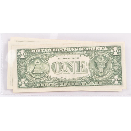 476 - A collection of 20th century circa 1985 uncirculated and very fine United States of America US dolla... 