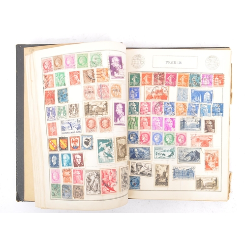 495 - A collection of early to mid 20th century British and foreign hinged postage stamps. The collection ... 