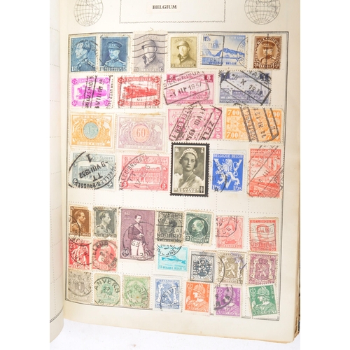 495 - A collection of early to mid 20th century British and foreign hinged postage stamps. The collection ... 