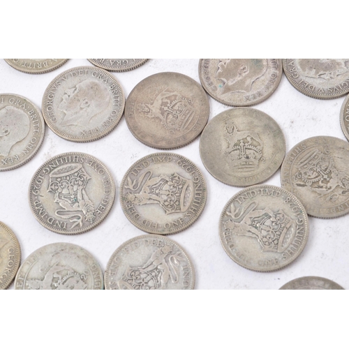 496 - A collection of 20th century circa 1922-1947 British shilling coins.Total weight 357g.