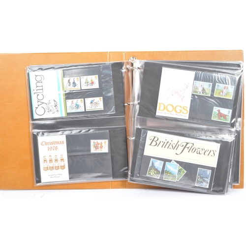 508 - A large collection of 20th and 21st century British presentation pack stamps. Presentation packs to ... 