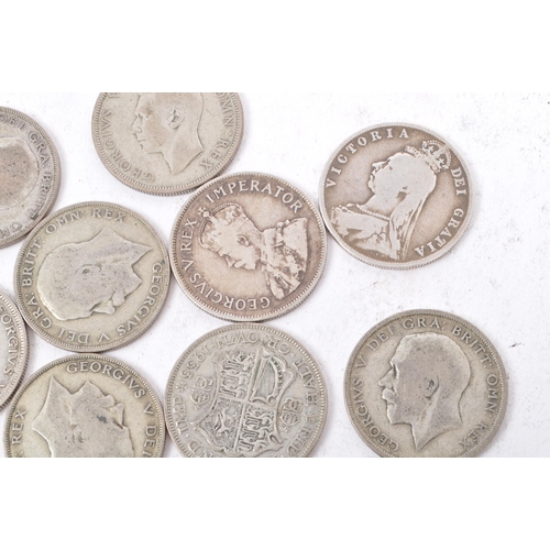 512 - A collection of 20th century British currency silver 'Half Crowns' coinage. The collection to includ... 