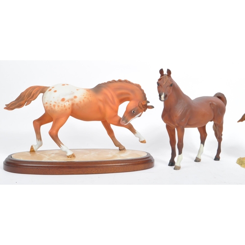 79 - A collection of porcelain china / resin horse statue / figurines. Including fury of the plains - Bro... 