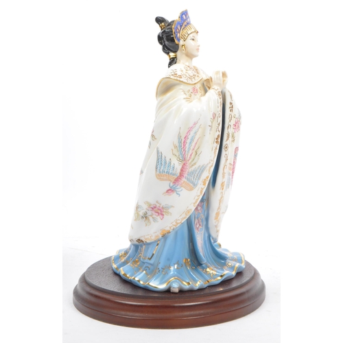 8 - Coalport - Princess Turandot - A limited edition porcelain tableware female figure. From the opera h... 