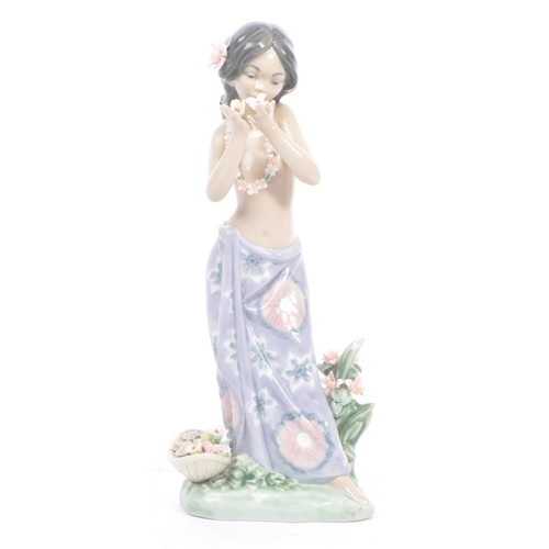 99 - Lladro - Aroma of the Island - A vintage 20th century porcelain china. Measures approx. 24cm tall .