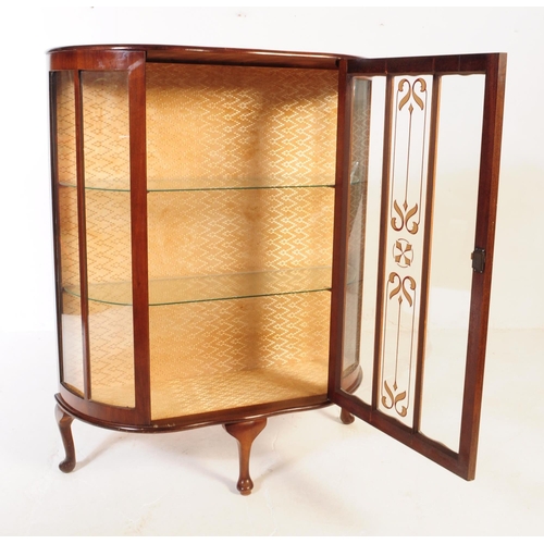 581 - A vintage mid 20th century walnut veneered display china cabinet in the Queen Anne style. Glass pane... 