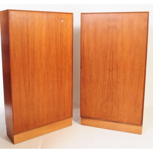 585 - Minty Furniture - A retro mid 20th century teak assortment / modular system of book cases / cabinet.... 