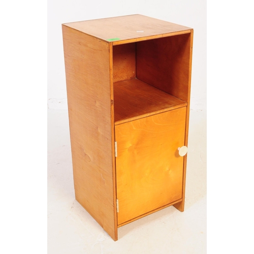 634 - A collection of three mid 20th century plywood bedside table / cupboards. The bedsides each featurin... 