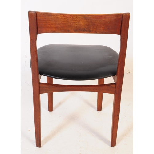 659 - Nathan Furniture - A set of four mid 20th century Nathan Furniture teak wood dining chairs. The chai... 