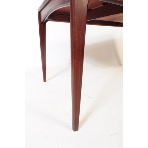 737 - Younger Fonseca - A mid 20th century Younger Fonseca range teak wood draw leaf extending dining tabl... 