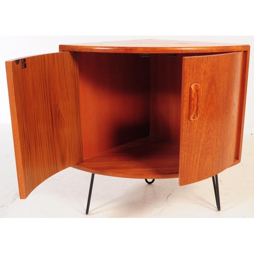 739 - G-Plan - A pair of mid 20th century G Plan teak wood corner cabinets / bedside cupboards. The cabine... 