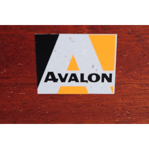 567 - Avalon - A pair of mid 20th century Avalon Yatton teak veneer bedside tables / cupboards. The cupboa... 