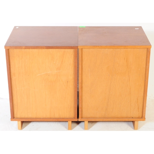 567 - Avalon - A pair of mid 20th century Avalon Yatton teak veneer bedside tables / cupboards. The cupboa... 