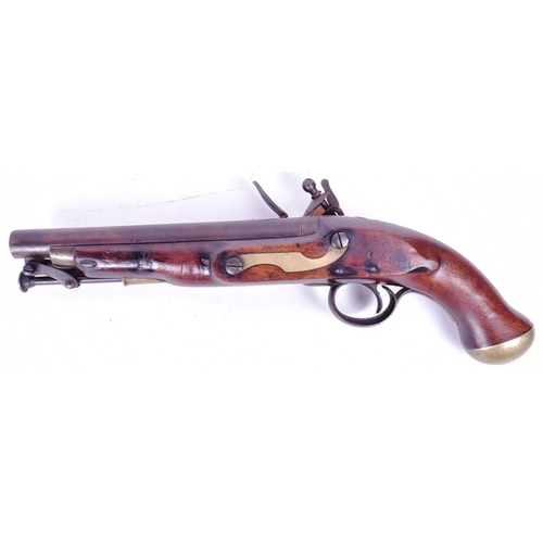 18 - An early 18th Century William IV circa 1830 New Land Pattern flintlock pistol. Brass mounted full wa... 