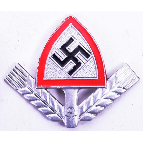 285 - Two WWII Second World War Third Reich Nazi German pins comprising a RAD Labour Corp example and a HJ... 