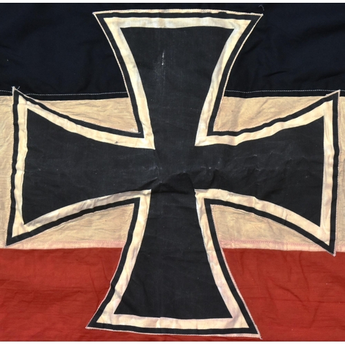 308 - A WWI First World War Imperial German / Prussian Empire Naval ( Kaiserliche Marine ) flag. Typical t... 