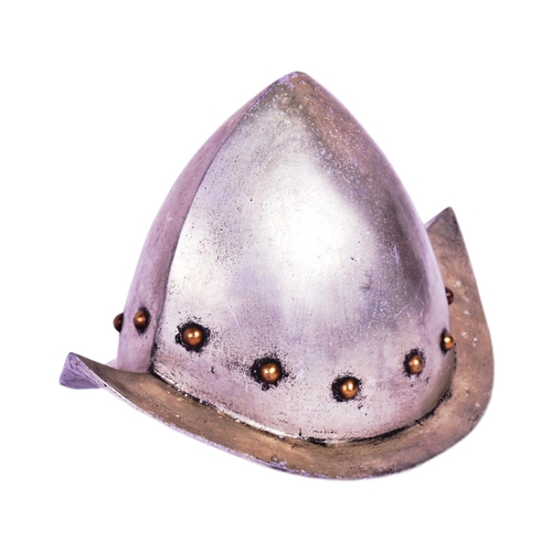 337 - A vintage 20th Century replica of a medieval style Spanish Morion / Pikemans pot helmet. One piece m... 