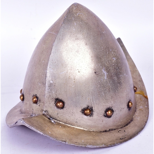 337 - A vintage 20th Century replica of a medieval style Spanish Morion / Pikemans pot helmet. One piece m... 