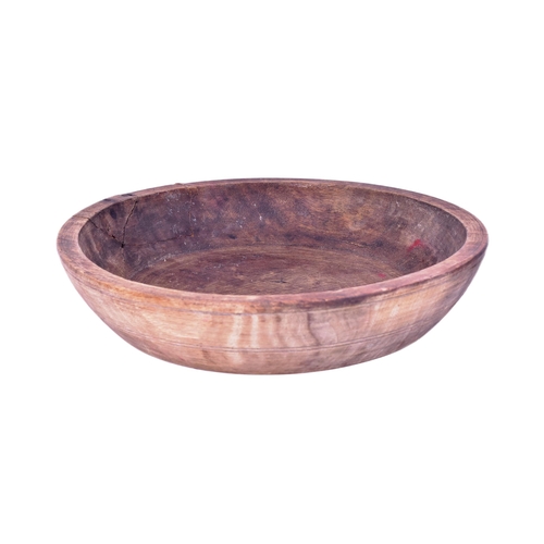 430 - Mahatma Gandhi (1869-1948) -  an early to mid 20th century Indian wooden fruit or rice eating bowl /... 