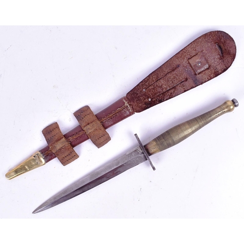 50 - A WWII Second World War FS Fairbairn Sykes variation British Commando dagger. A slimmed down, short ... 