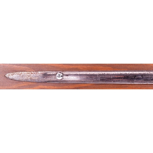 69 - A WWI First World War 1907 pattern SMLE / Lee Enfield hooked quillon bayonet. Etched to the fuller G... 