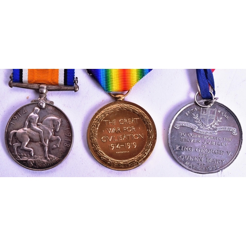 86 - A WWI First World War medal pair awarded to one 2165 Pte H. W Harding of the RAMC Royal Army Medical... 