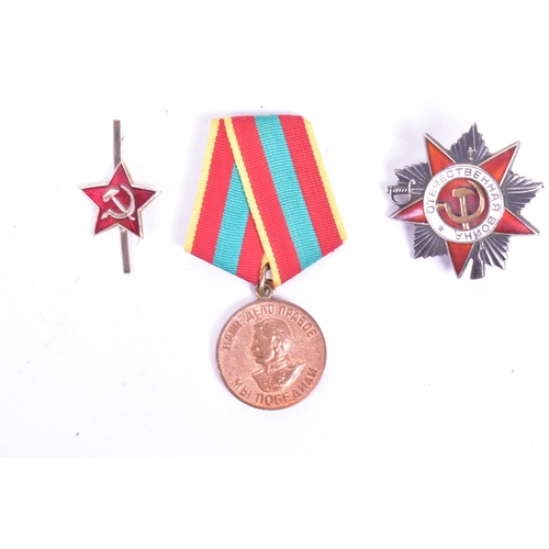 87 - An original WWII Second World War Soviet Russian Union Order of the Patriotic War (2nd Class) medal ... 