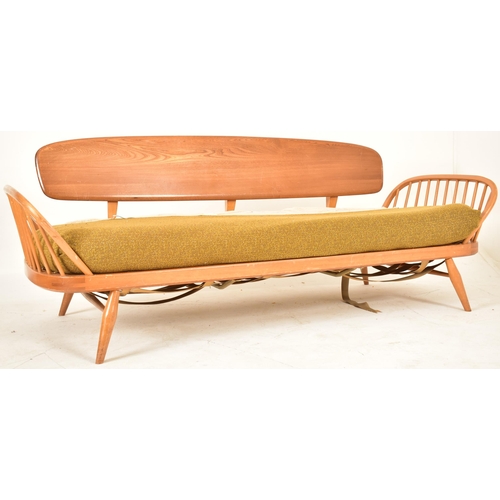 155 - Lucian Ercolani for Ercol - Model 355 Studio Couch - A retro 20th century 1970s beech and elm three ... 