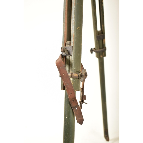 184 - A retro mid 20th century circa 1952 metal & wooden military survey tripod stand. The stand having a ... 