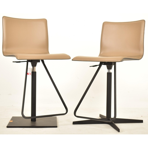 277 - Paolo Cattelan for Cattelan Italia - Two contemporary high end Italian designer bar stools. Each sto... 