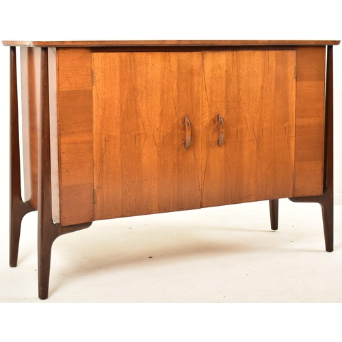 40 - Everest - Helix - A retro mid 20th century teak, walnut and maple sideboard credenza. The sideboard ... 