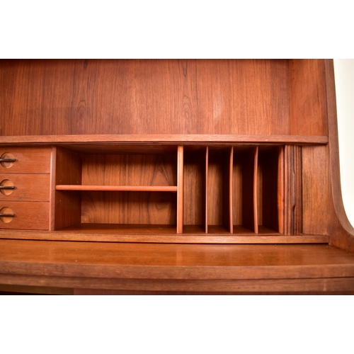 420 - Borge Mogensen - BM Danish Furniture - A retro mid 20th century circa 1960s Danish teak highboard se... 