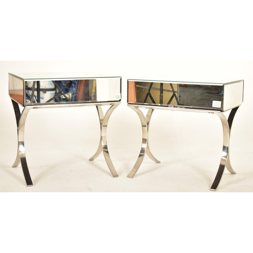 422 - R.V. Astley - Sovana Bedside - A pair of contemporary high end British designer mirrored bedside tab... 