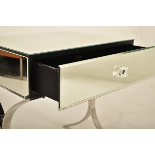 422 - R.V. Astley - Sovana Bedside - A pair of contemporary high end British designer mirrored bedside tab... 