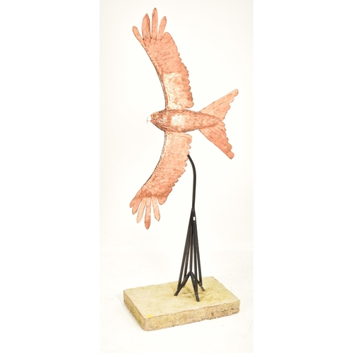 50 - Bob Rowley - A contemporary highly detailed copper worked sculpture depicting a Red Kite bird in fli... 