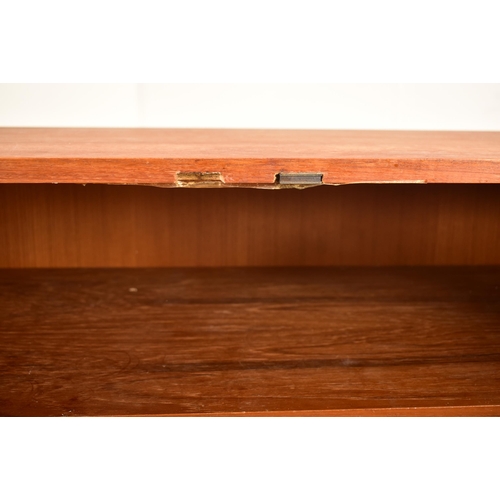 70 - IB Kofod Larsen for G plan / E Gomme - Danish Range - A retro 1960s tall teak wood sideboard credenz... 