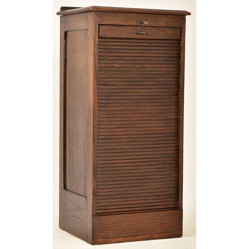 98 - An early 20th century Art Deco oak upright pedestal filing office cabinet chest. The cabinet having ... 