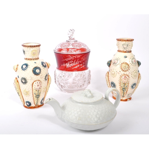 130 - Wedgwood - A collection of 19th Century English Victorian porcelain ceramic and glass items, to incl... 