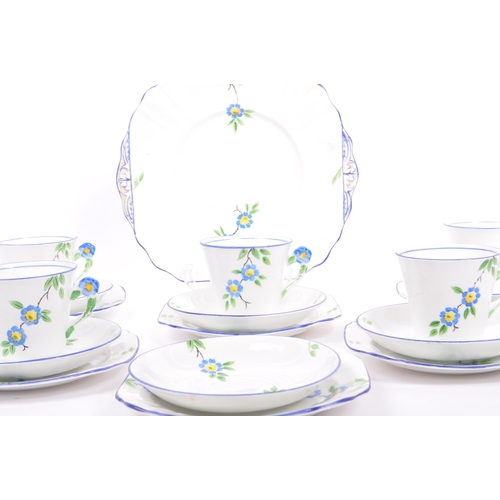 15 - Phoenix China - T. F & S. Ltd - A vintage 20th century English porcelain china part tea service set.... 