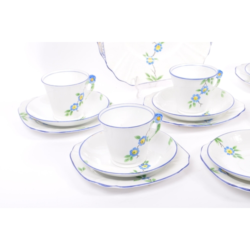 15 - Phoenix China - T. F & S. Ltd - A vintage 20th century English porcelain china part tea service set.... 