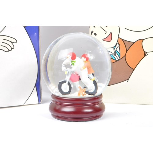 187 - Coalport Characters - The Snowman - Collection of three snow globe. Comprising of hold on tight, lin... 