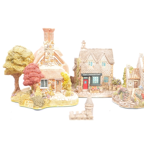 25 - Lilliput Lane - A collection of 20th century Lilliput Lane cottage figures to include; Mair Haven, P... 